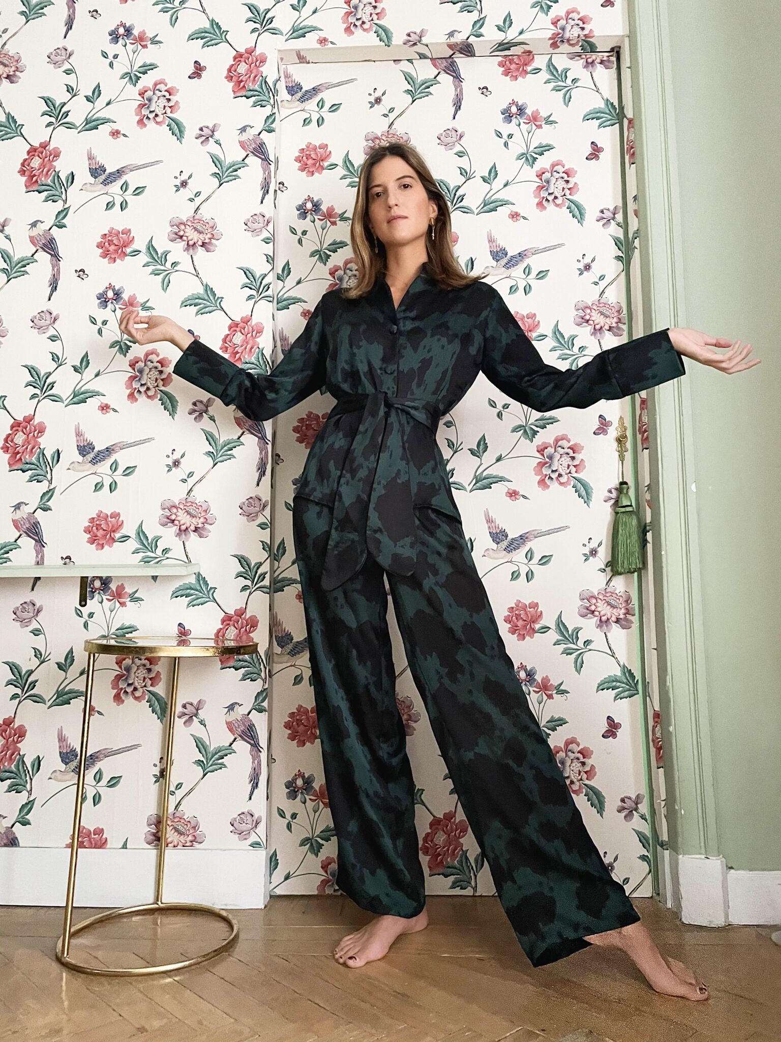Ines Ybarra Diana d'Orville silk suit bleu canard & marine
